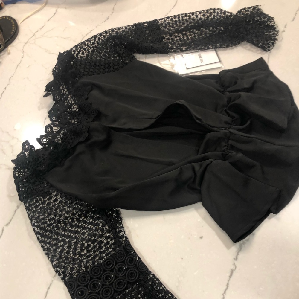 NWT || Style Mafia || Crochet Off-Shoulder Top - Picture 5 of 7